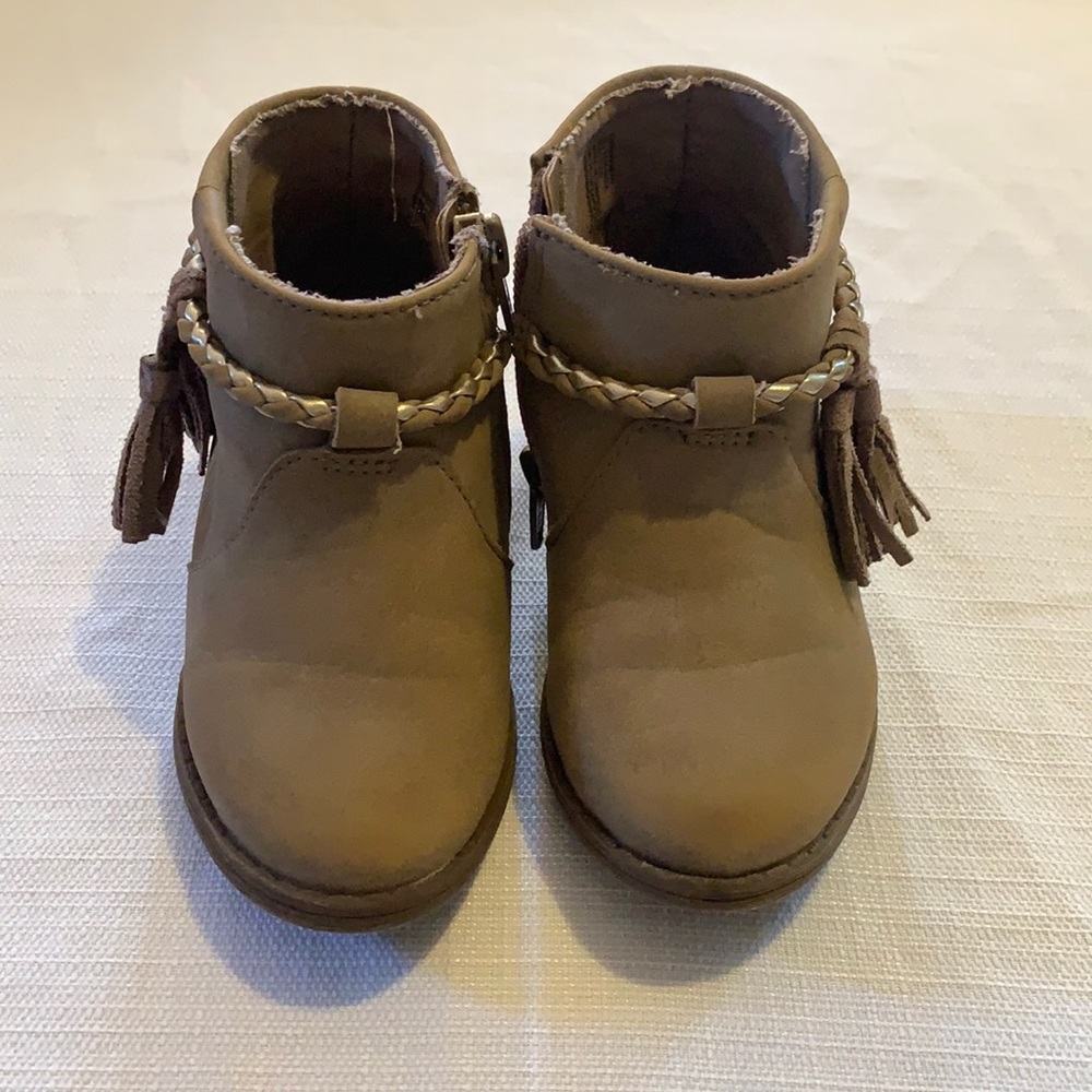 Baby girl boots